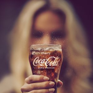 Refresco Cola Zero Cherry Lata