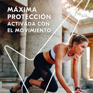 Tercera imatge del producte Desodorant Esprai Invisible de la marca REXONA
