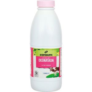 Yogur líquido 00% de fresa EROSKI, botella 1 litro