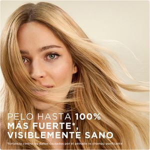 Tercera imagen del producto Acondicionador Repara y Protege de la marca PANTENE