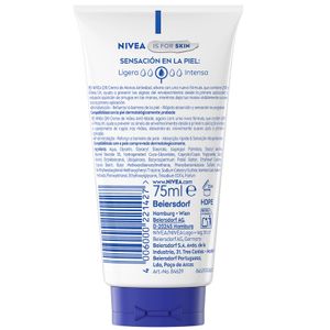 Segona imatge del producte Crema de Mans Antiedat Q10 de la marca NIVEA