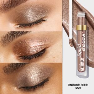 Sisena imatge del producte Ombra d'Ulls Líquida Glimmer On Cloud Shine de la marca REVLON