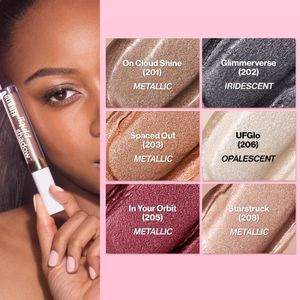 Vuitena imatge del producte Ombra d'Ulls Líquida Glimmer On Cloud Shine de la marca REVLON